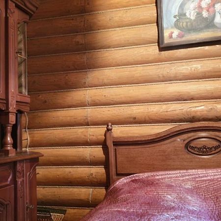 Вилла Viktoria Ужгород Экстерьер фото