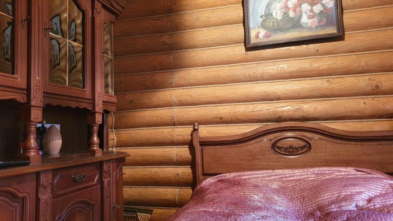 Вилла Viktoria Ужгород Экстерьер фото