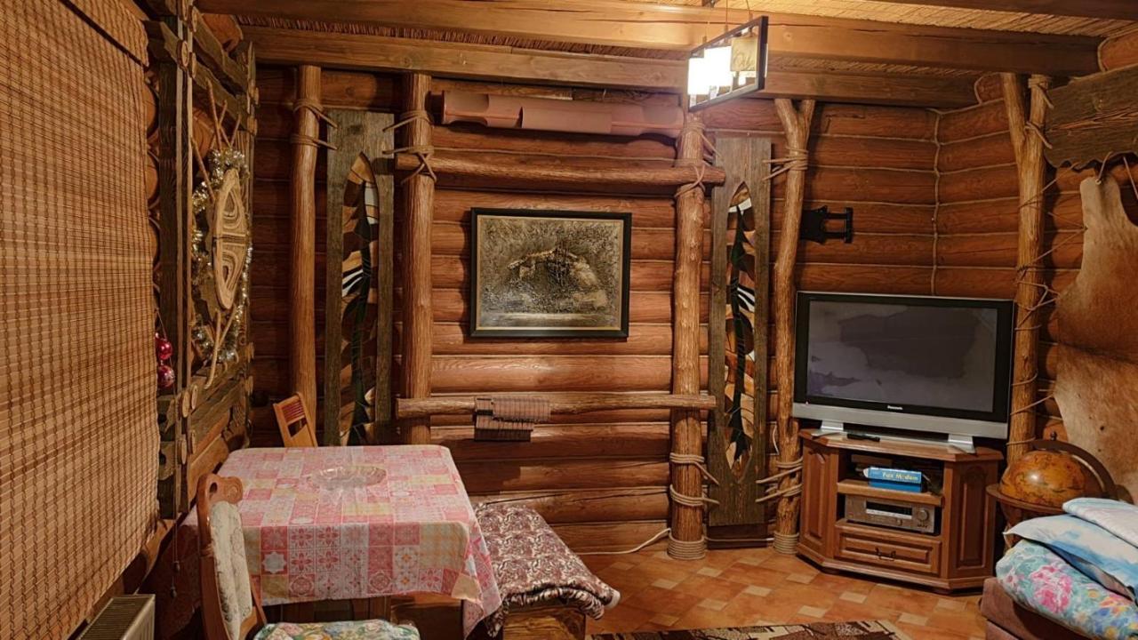 Вилла Viktoria Ужгород Экстерьер фото